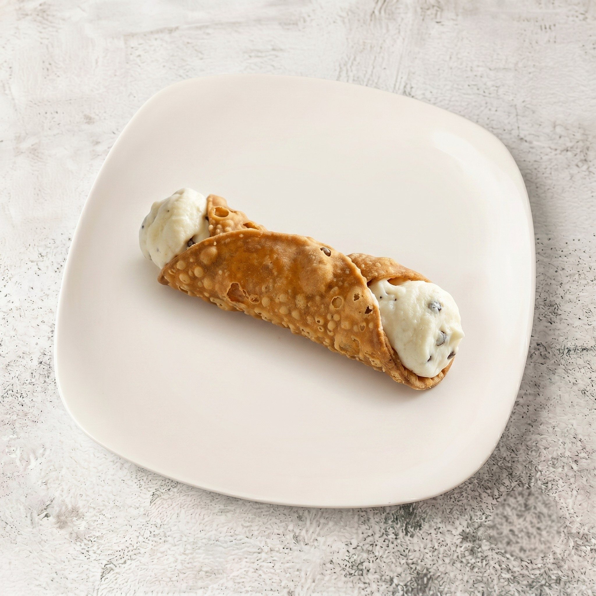 Cannoli.